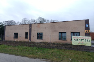 |Sprzedam trzy budynki murowane ok. 520 m2 na działce 4000 m2 ok. 10 km od INOWROCŁAWIA