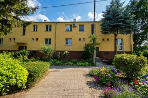 |Na sprzedaż mieszkanie - 3 pokoje, 60,75 m², I piętro, bezpłatne 2 miejsca parkingowe, prawie 20 m² piwnic - Jaksice, 8 km od Inowrocławia