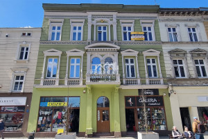 |Mieszkanie / Lokal biurowy z widokiem na TEATR i pasaż handlowy ~ 76m2 ~ 2 piętro ~ DEPTAK ~ ul.Królowej Jadwigi ~ Klucze w Biurze!