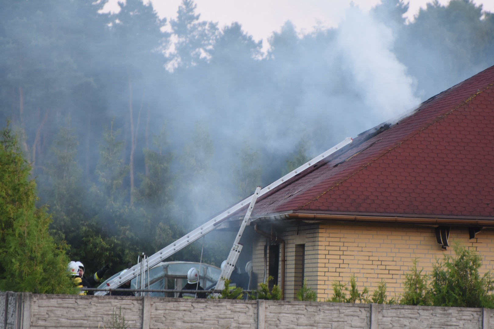 9B2382BB-B4C9-41EB-95C3-04CD5523AA83