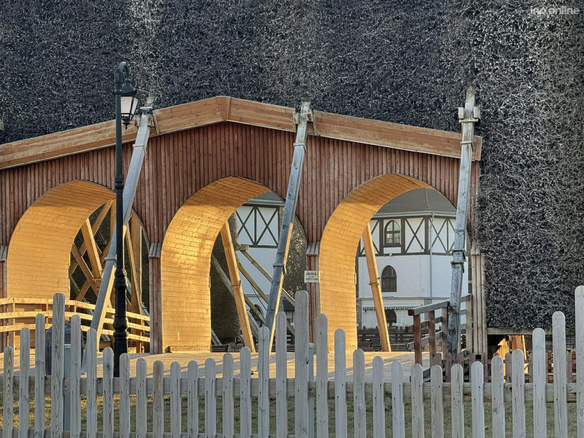 645223544_1862287417806095_8084839994391626976_n