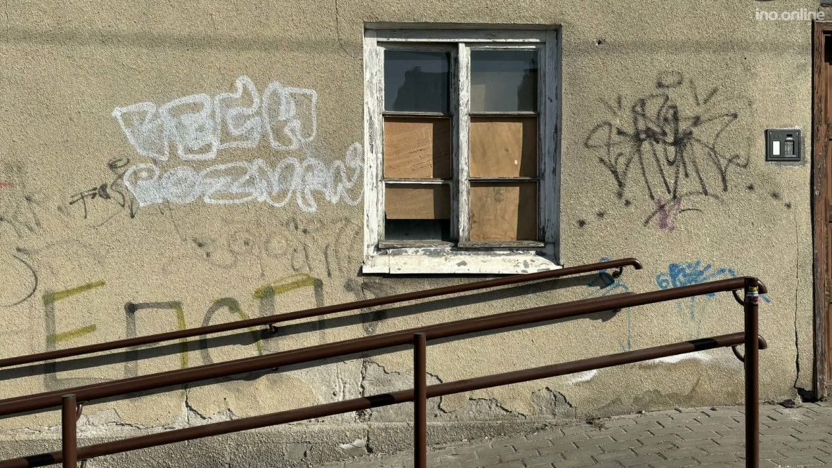 d4734ae5-9dc1-47b8-b7c7-5d9ef45a9e14