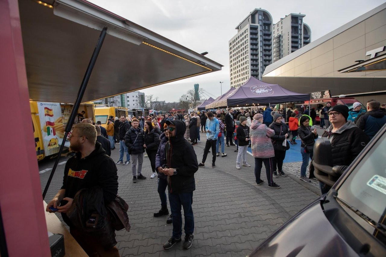 641622f3565da_o_xlarge