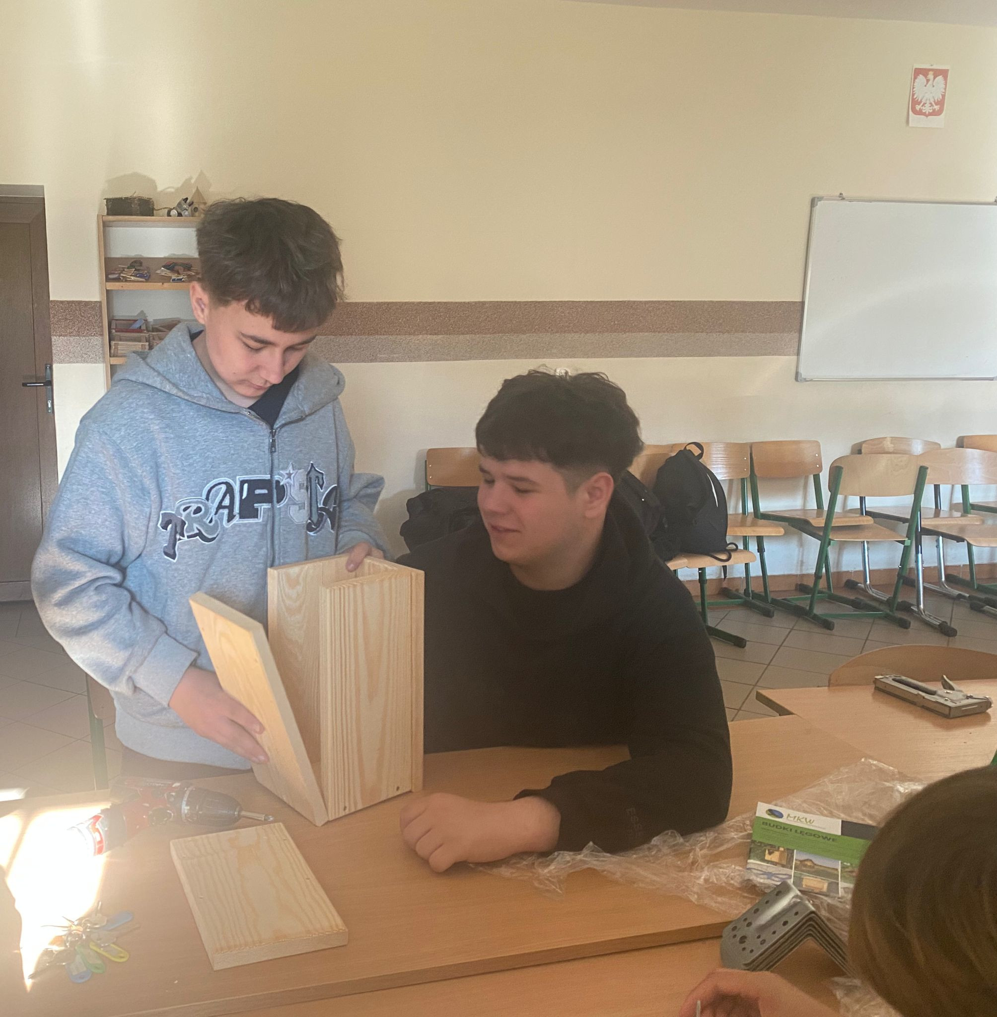 dbf50f66-dcf0-4f8b-959a-2d67998eecad