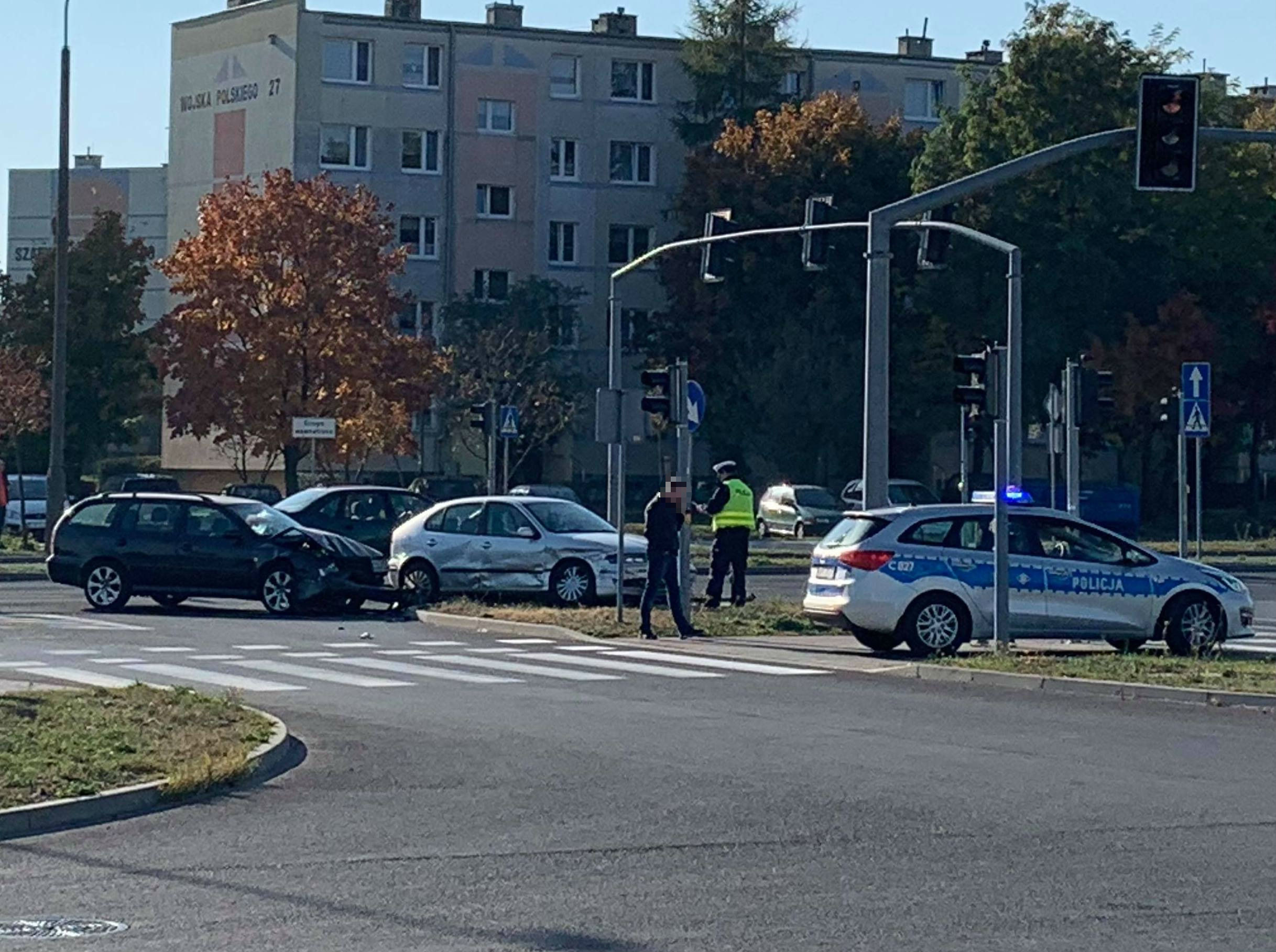 44121381_163094661302430_8549928315962523648_n