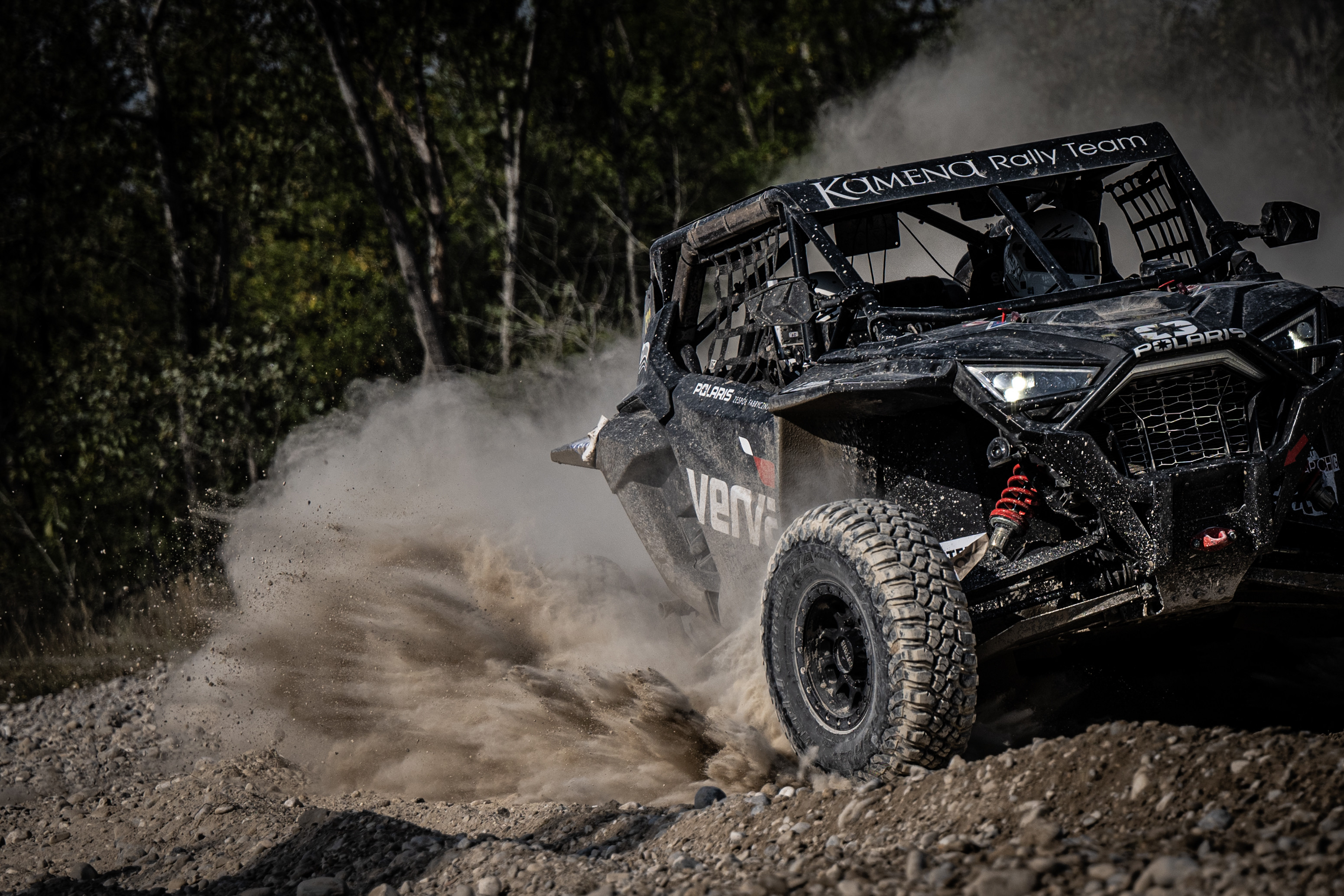 Kopia HR-0911102348-MMPHOTO2