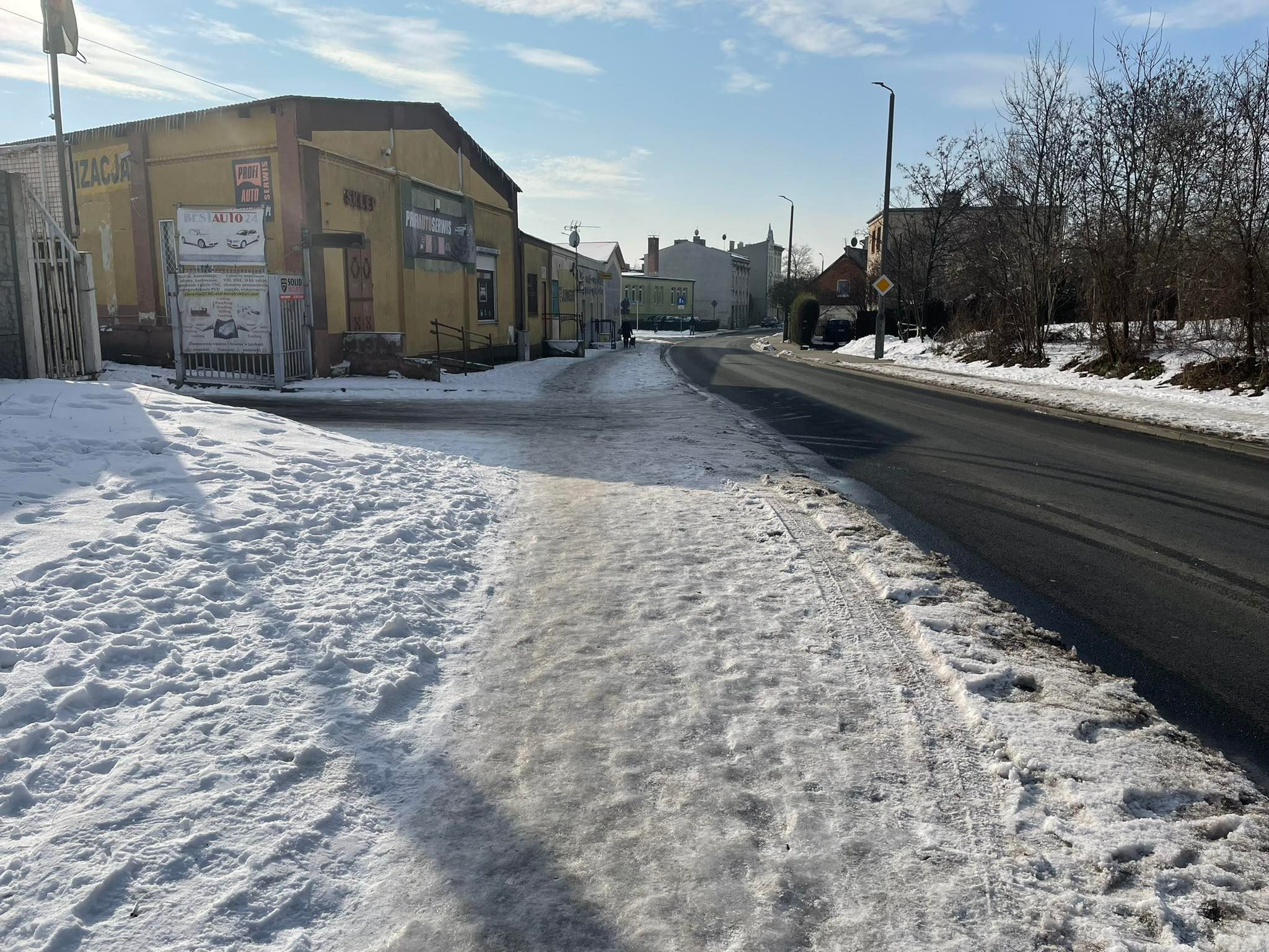 327738068_912782773494823_196098915966194900_n