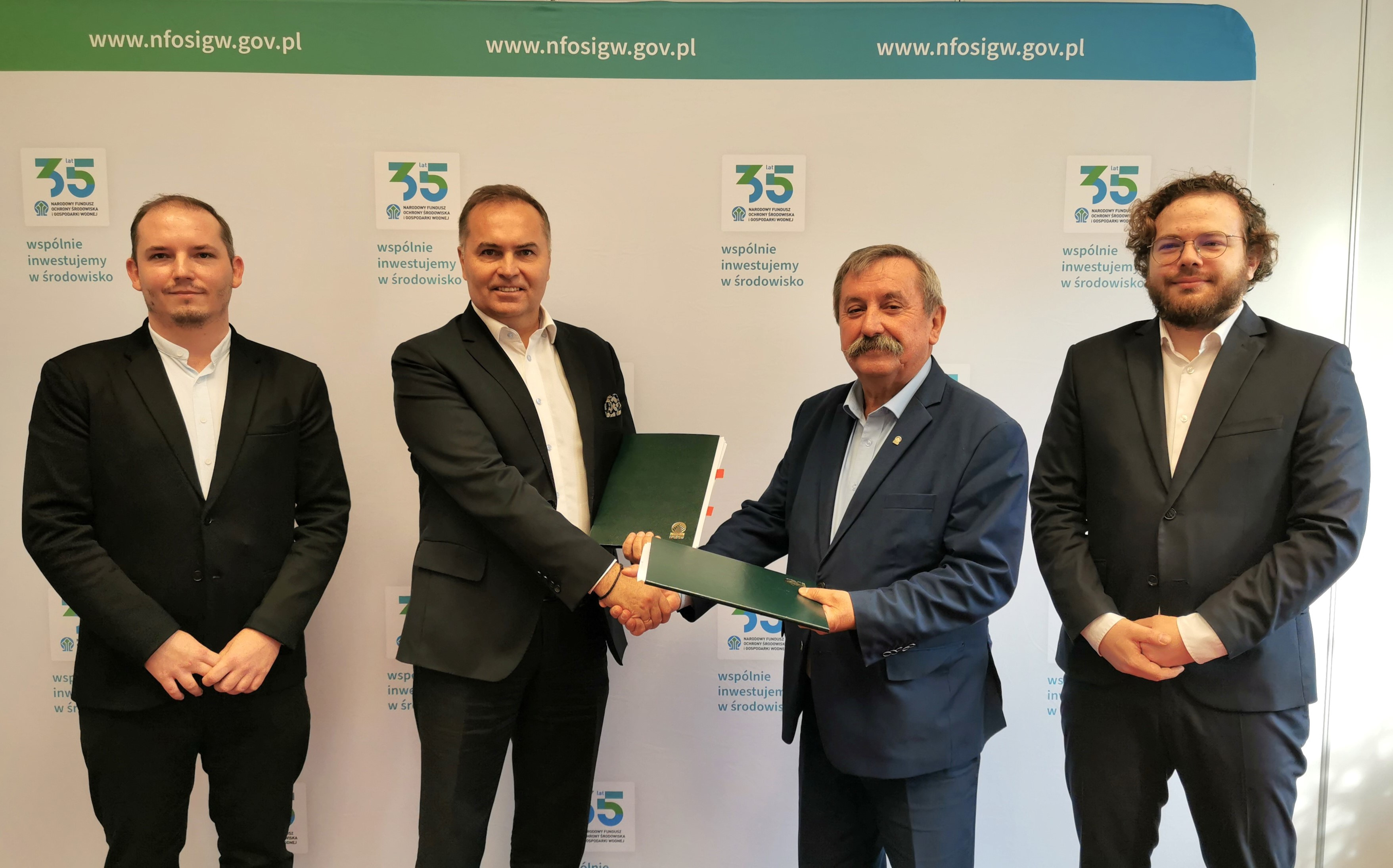 Qemetica Soda Polska inwestuje w zieloną energię blisko100 mln zł wsparcia NFOŚiGW na konwersję kotła węglowego na biomas. fot_NFOŚiGW