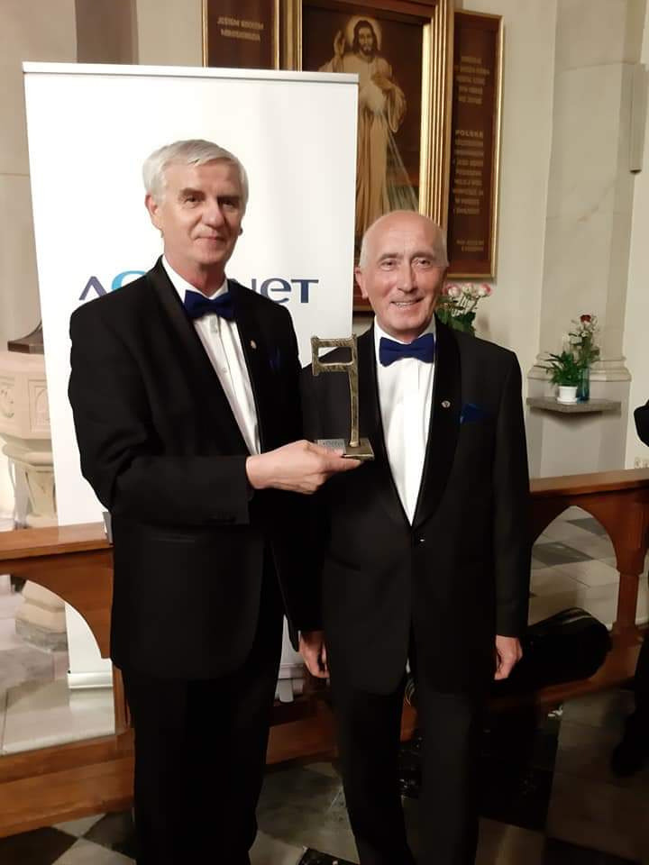 FB_IMG_1558376098819