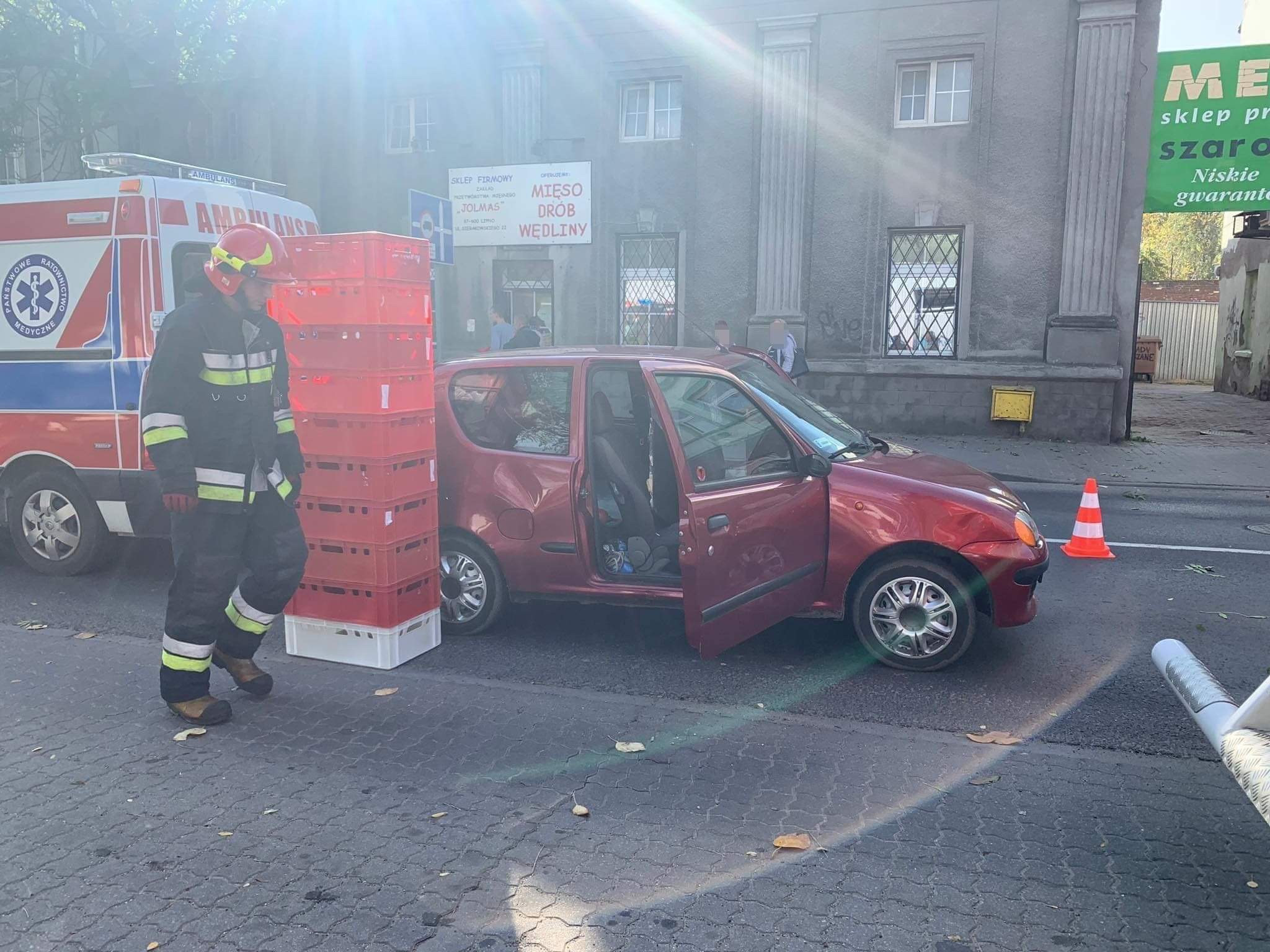 EAA4C7B4-88B2-4636-BF5C-0361AF2654A2