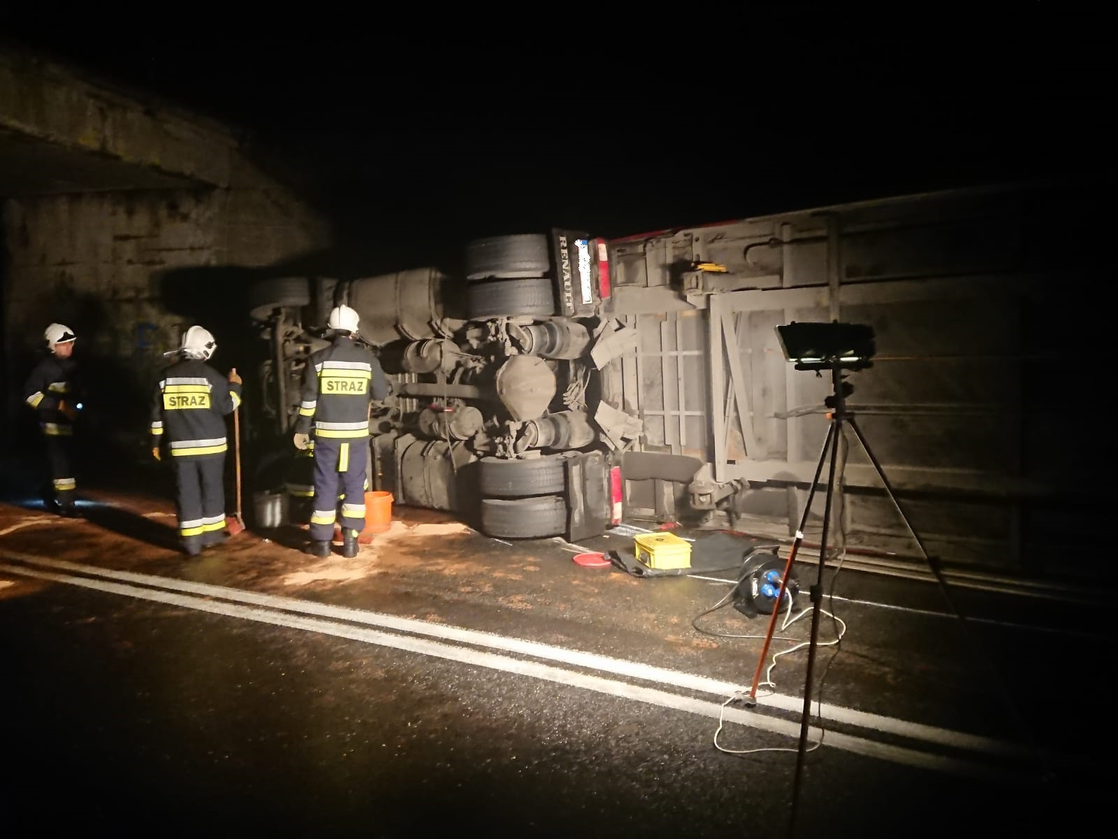 402167ca-067f-4fff-bf9f-f7f0bf21e642