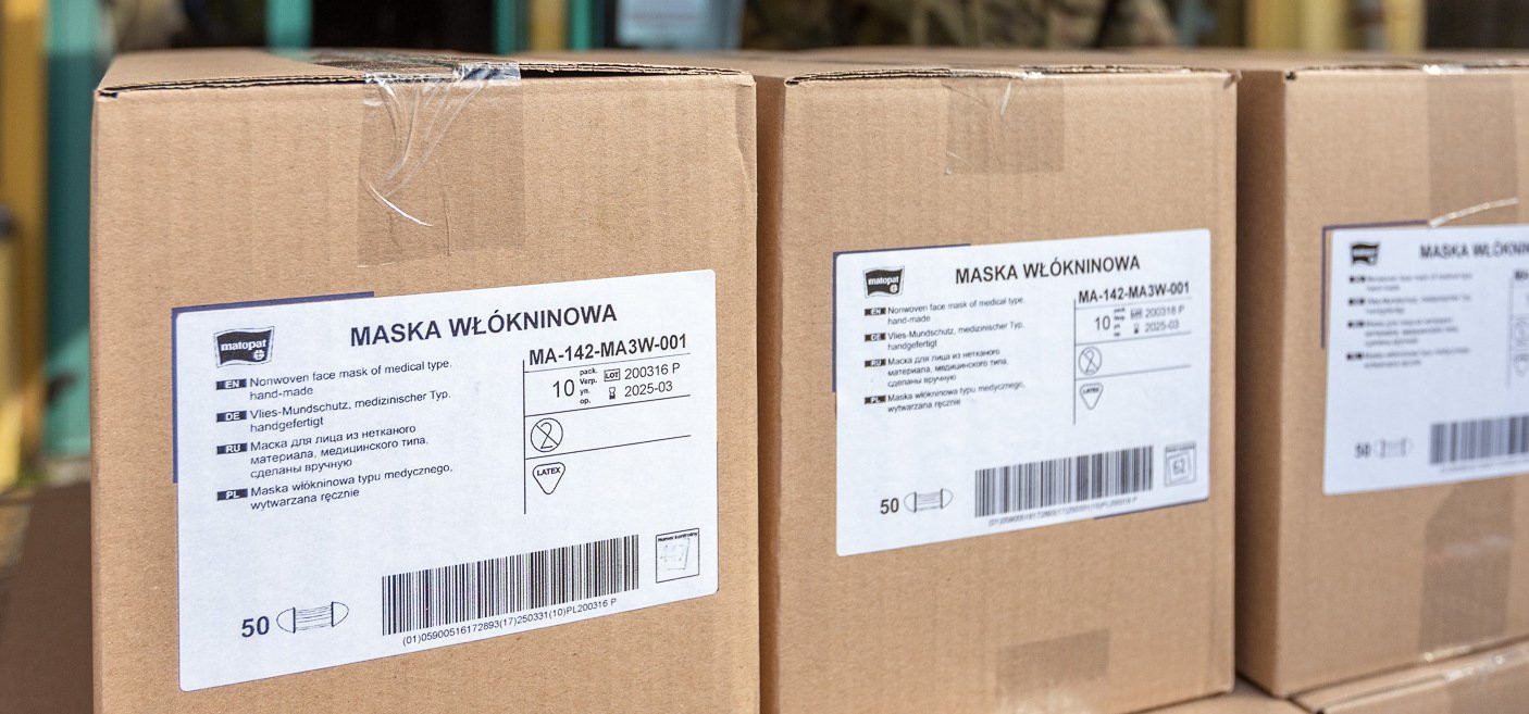 maski ochronne, fot. Szymon Zdziebło (4)