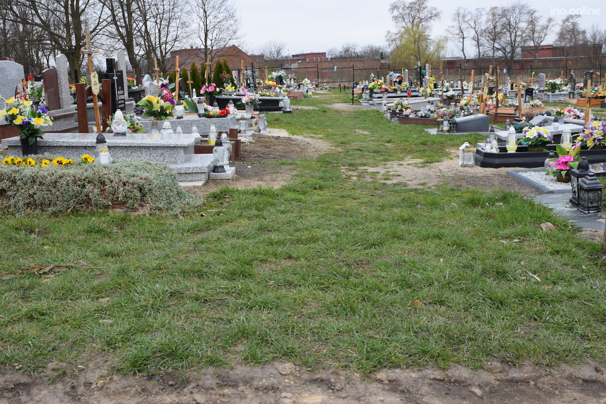 Miasto wybuduje alejki na cmentarzu komunalnym 6