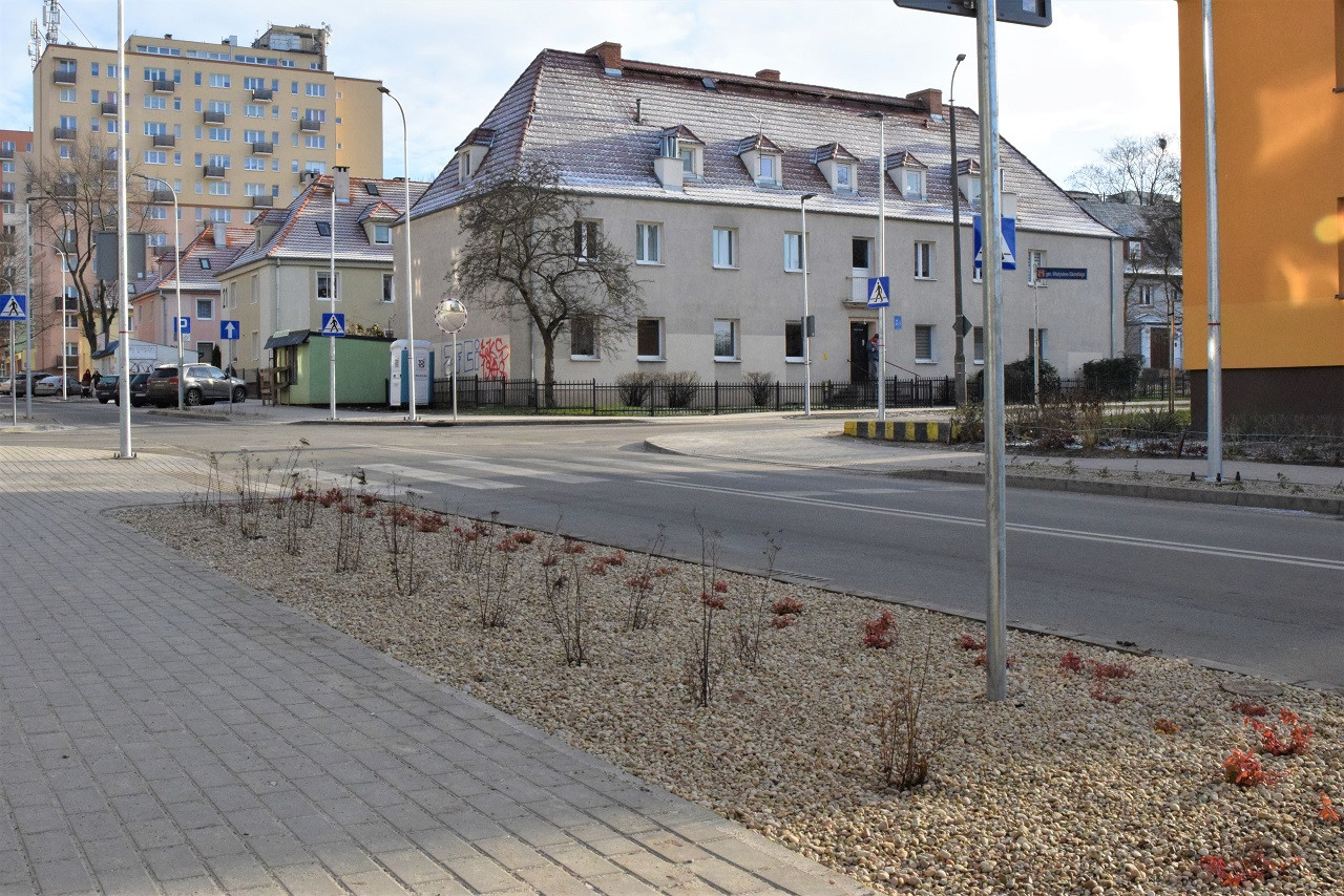 Kolejna inwestycja na os. Nowym wykonana (1)