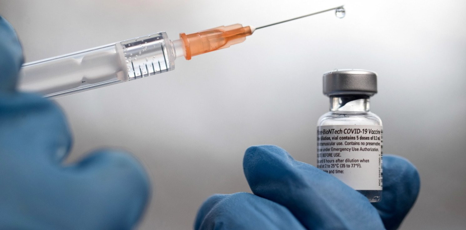 Kraj - Dworczyk: osoby przewlekle chore będą szczepione zaraz po seniorach