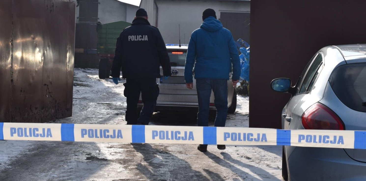 Gmina Inowrocław - Nie żyje dwoje dzieci. Policja: na ciele były obrażenia (akt.)