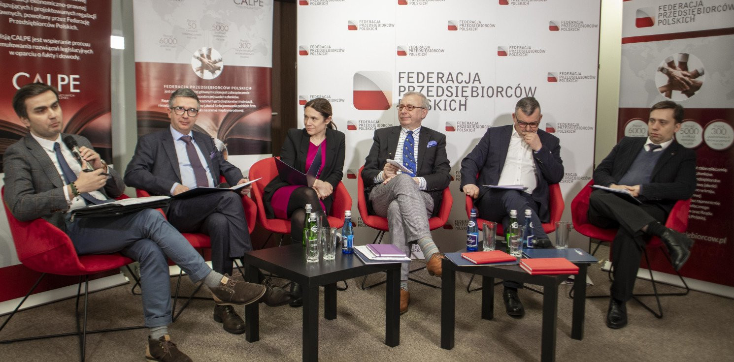 Kraj - FPP: odpowiedzialna polityka fiskalna szansą na odbicie gospodarcze po koronakryzysie