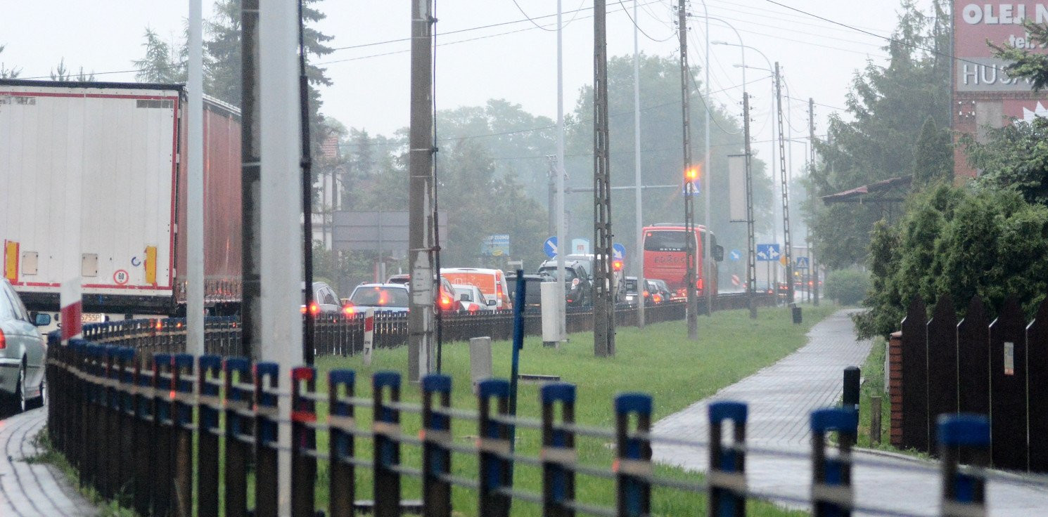 Gniewkowo.online - Mknął dacią 108 km/h przez Gniewkowo