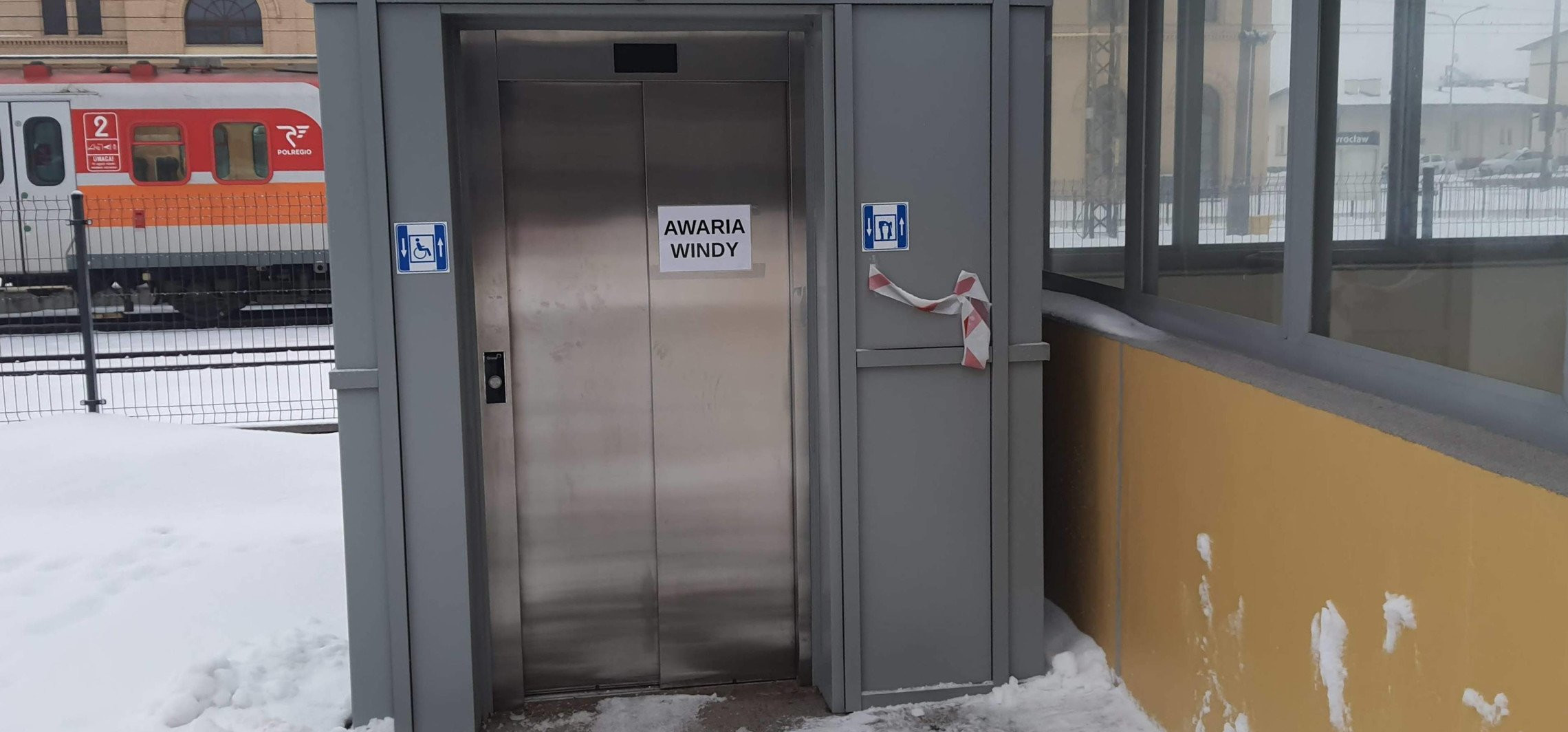 Inowrocław - Kiedy naprawią windę przy tunelu?