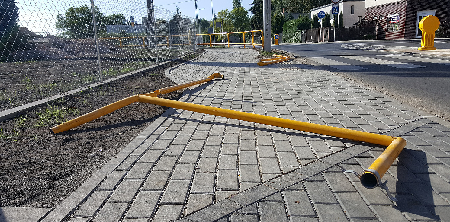 Inowrocław - Nie wyrobił się na "nowym" skrzyżowaniu