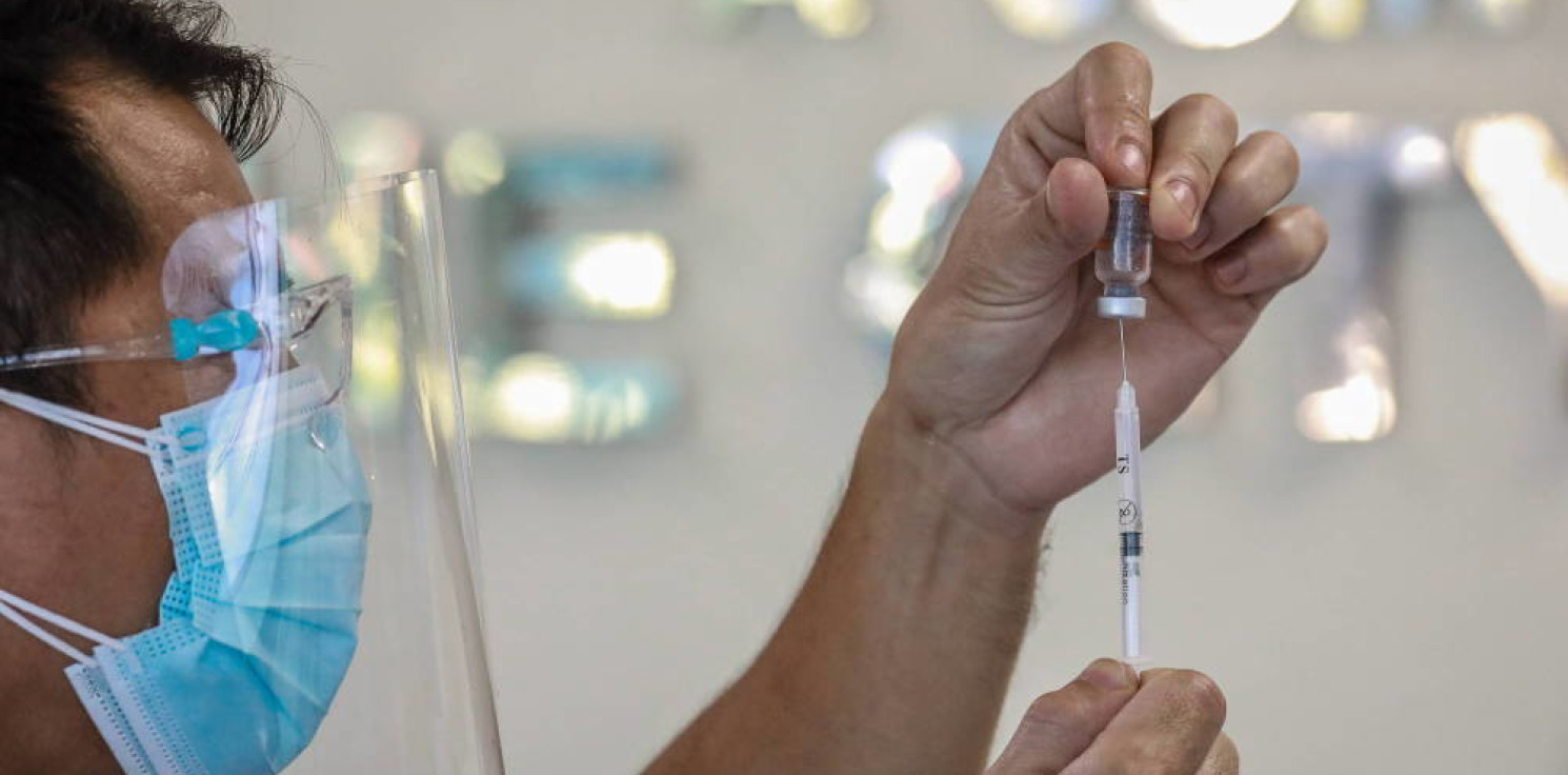 Kraj - Szef MON: rząd będzie rozmawiał o możliwości zakupu chińskiej szczepionki