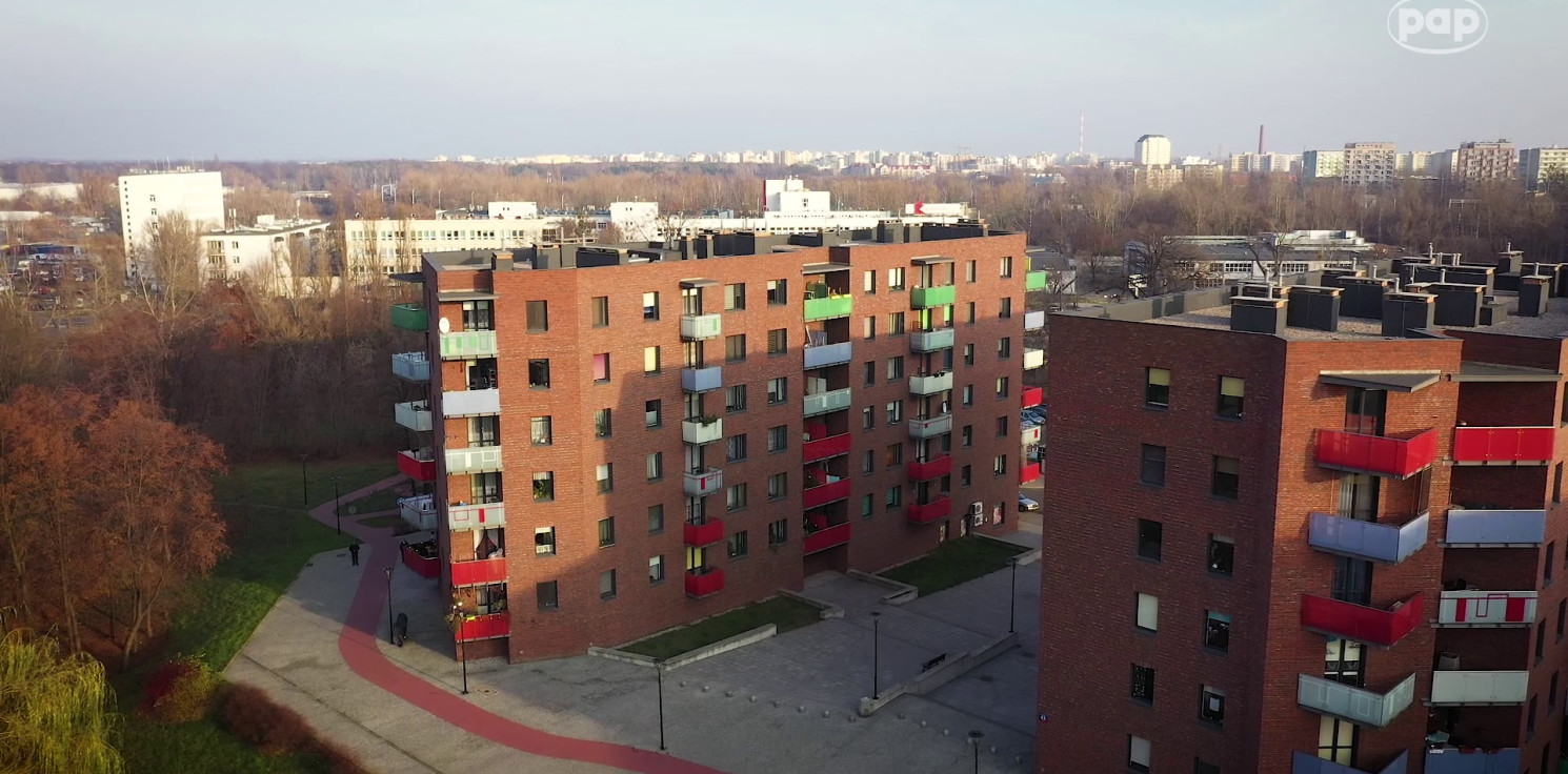 Kraj - BGK: wsparcie nawet do 80 proc. kosztów budowy i modernizacji budynków komunalnych