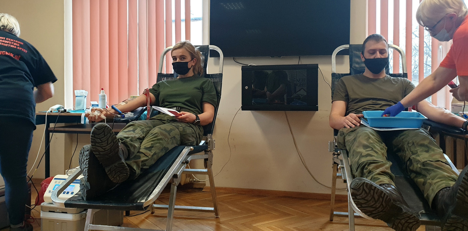 Inowrocław - W 56. Bazie Lotniczej oddano prawie 20 l krwi