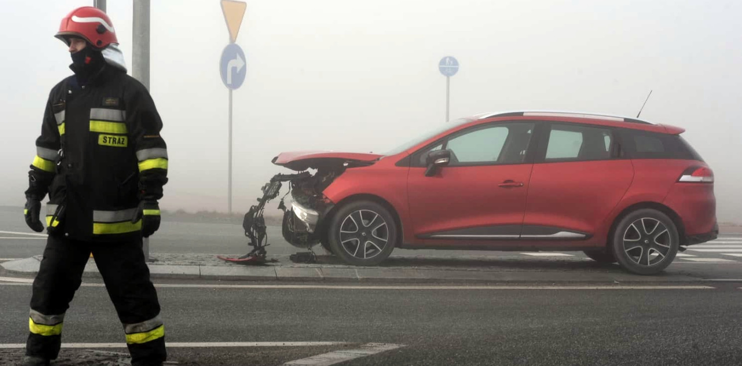 Inowrocław - Zderzenie aut przy wjeździe na obwodnicę