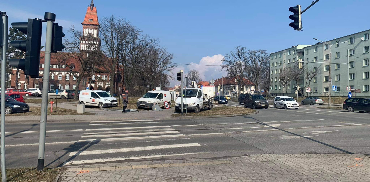 Inowrocław - Rozpoczęły się prace na ruchliwym skrzyżowaniu