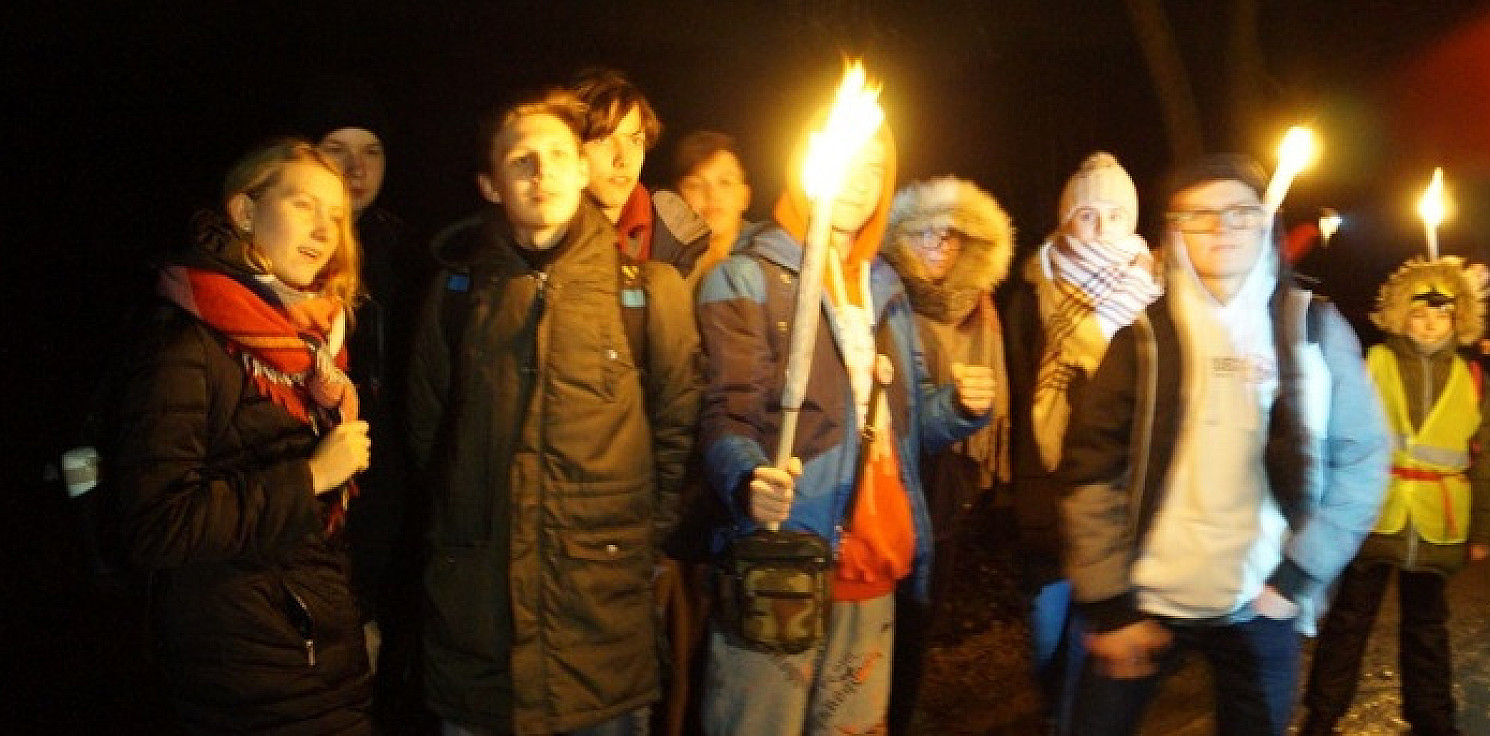 Inowrocław - Nocny marsz z okazji ważnego wydarzenia