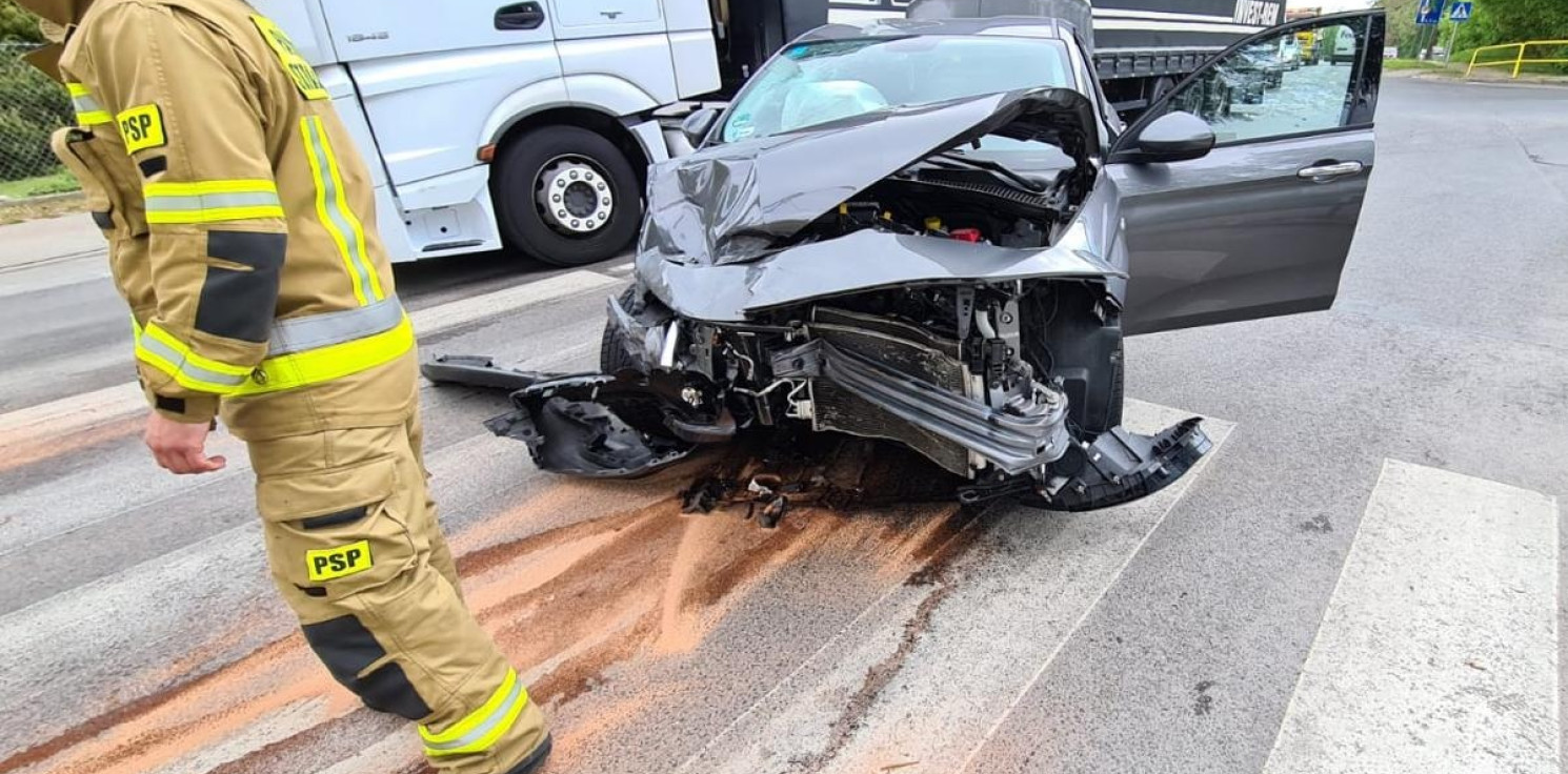Mogilno - Dodge zderzył się z fiatem w Mogilnie