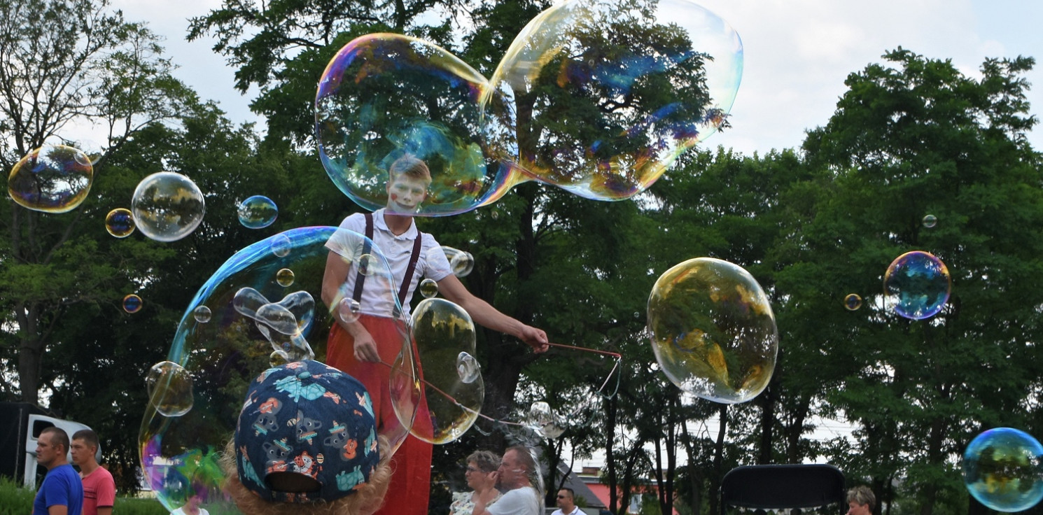 Inowrocław - Festiwal baniek i dzień kolorów na Rąbinie