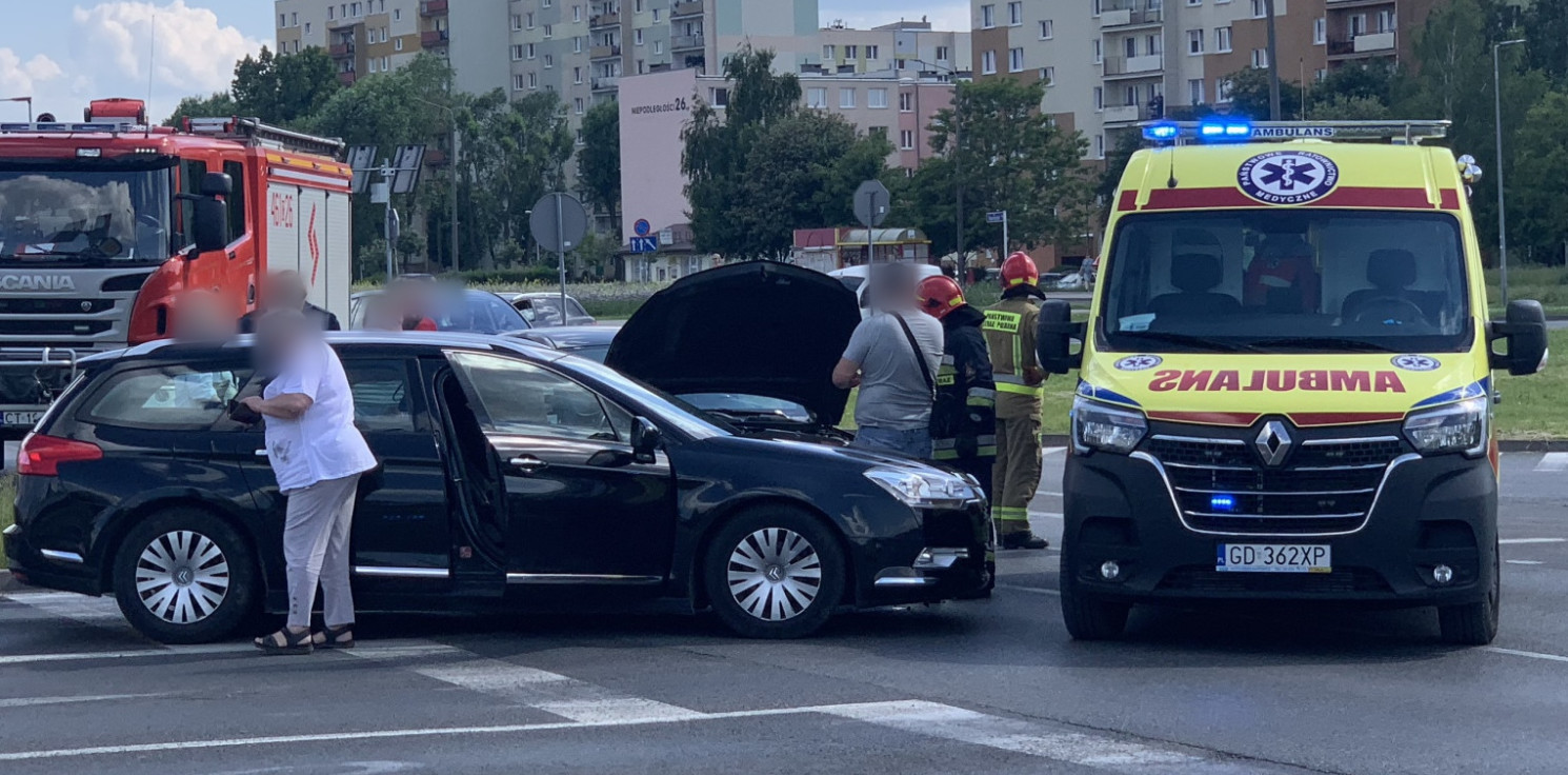 Inowrocław - Zderzenie dwóch aut na Rąbinie. Są utrudnienia