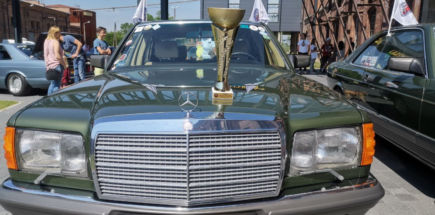 Żnin - Klasyczne mercedesy opanowały region