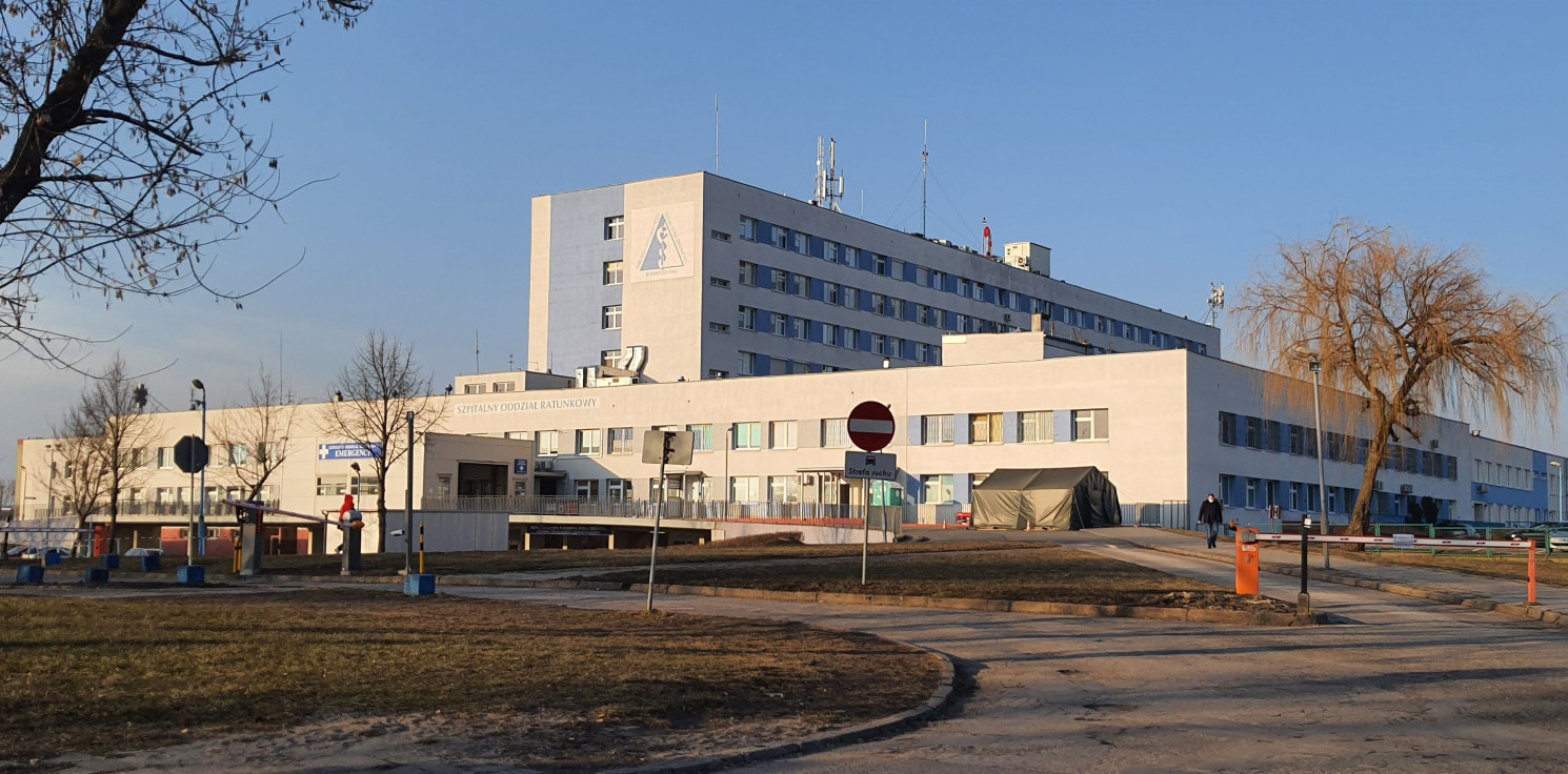 Inowrocław - Szpital znosi zakaz odwiedzin, ale są warunki