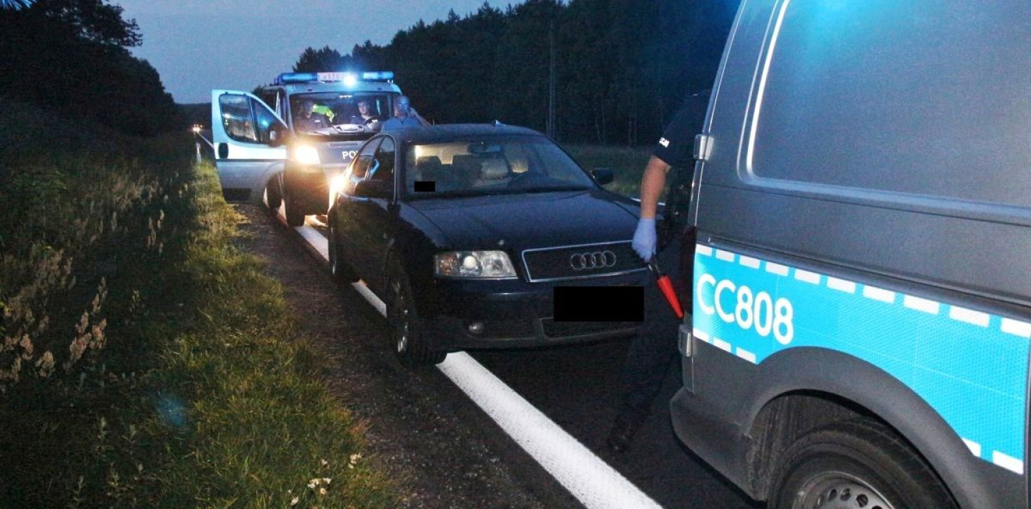 Inowrocław - Mieli bagażnik pełen narkotyków. Wpadli przy kontroli
