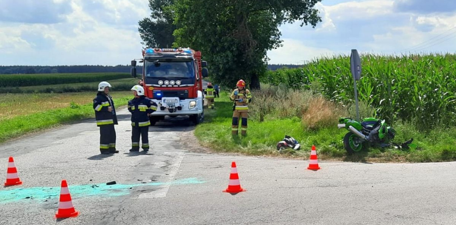 Radziejów - Toyota kontra motocykl. 18-latek w szpitalu