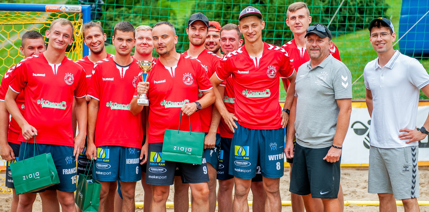 Inowrocław - Nasi piłkarze ręczni wrócili z turnieju. Jest podium