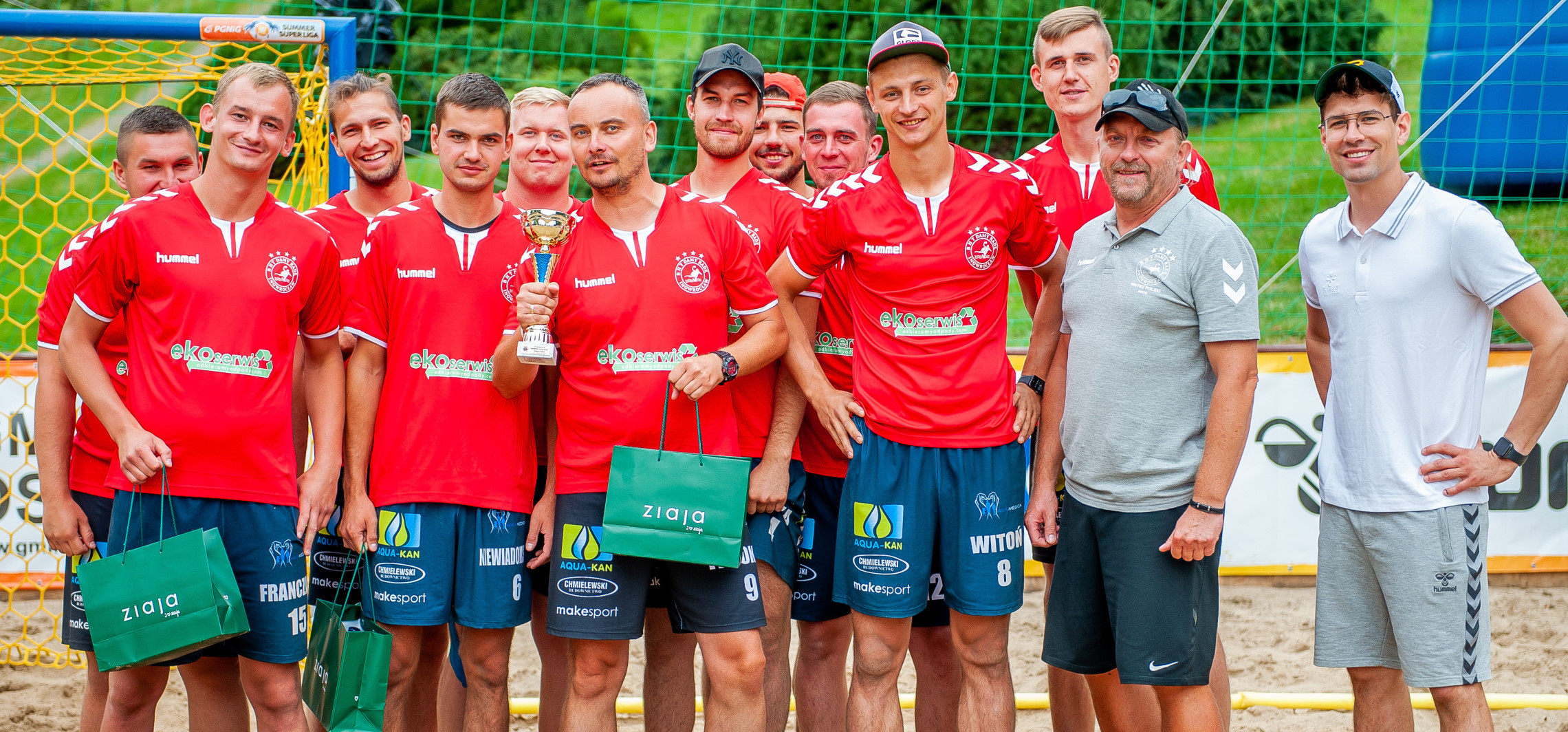 Inowrocław - Nasi piłkarze ręczni wrócili z turnieju. Jest podium
