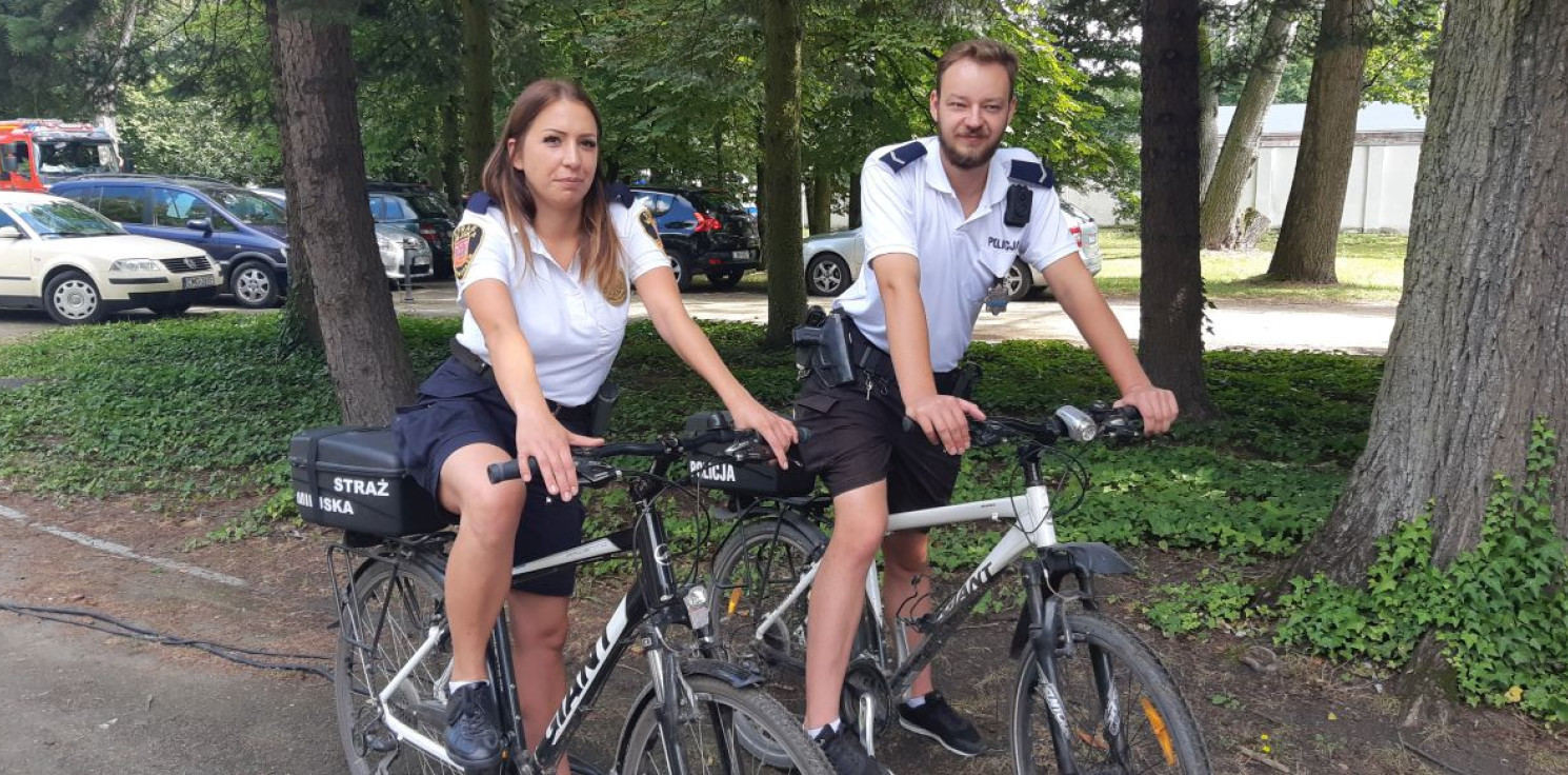 Inowrocław - Policja patroluje miasto również na rowerach