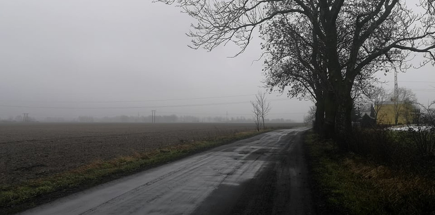 Pakość.online - Nie chcą słonecznych farm przy swoich domach