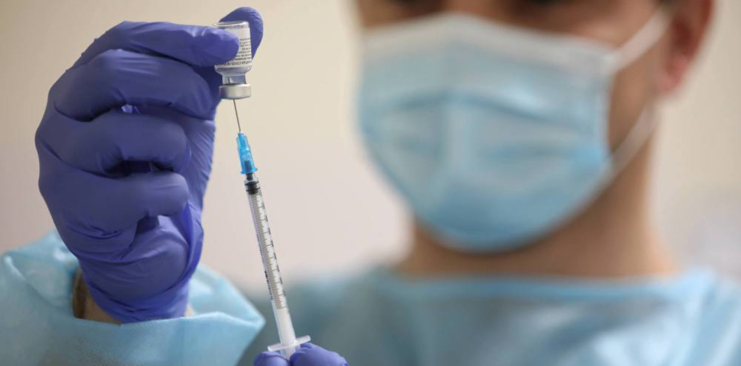 Kraj - Po szczepieniu przeciw COVID-19 zgłoszono 14,5 tys. niepożądanych odczynów