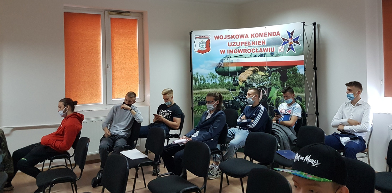 Inowrocław - Wojsko wzywa. Trwa kwalifikacja w WKU
