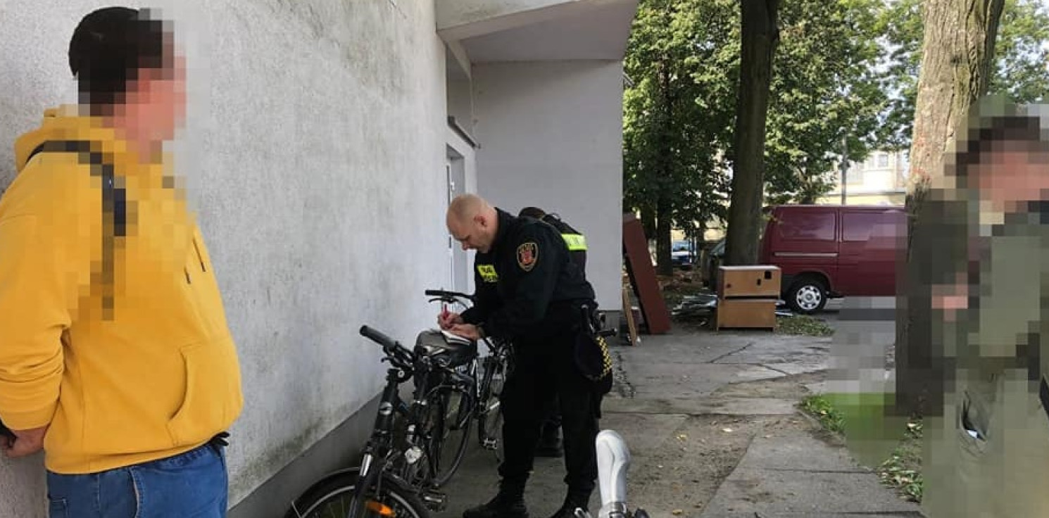 Inowrocław - Mieszkańcy skarżą się na młodzież. O co chodzi?