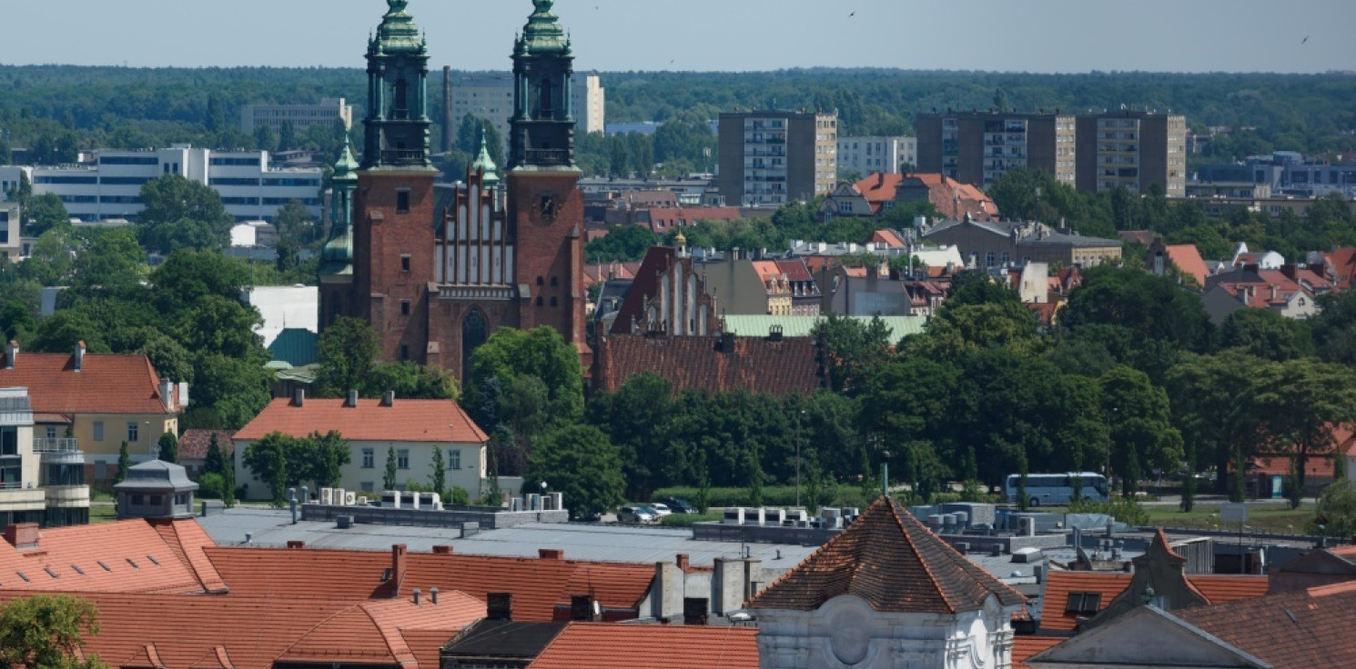 Kraj - Poznań czeka na przywrócenie oryginalnego układu zwrotek w hymnie narodowym 