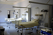 Szpitale w województwie likwidują łóżka