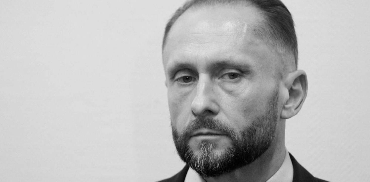 Kraj - Kamil Durczok zmarł w wyniku zaostrzenia przewlekłej choroby, miał 53 lata