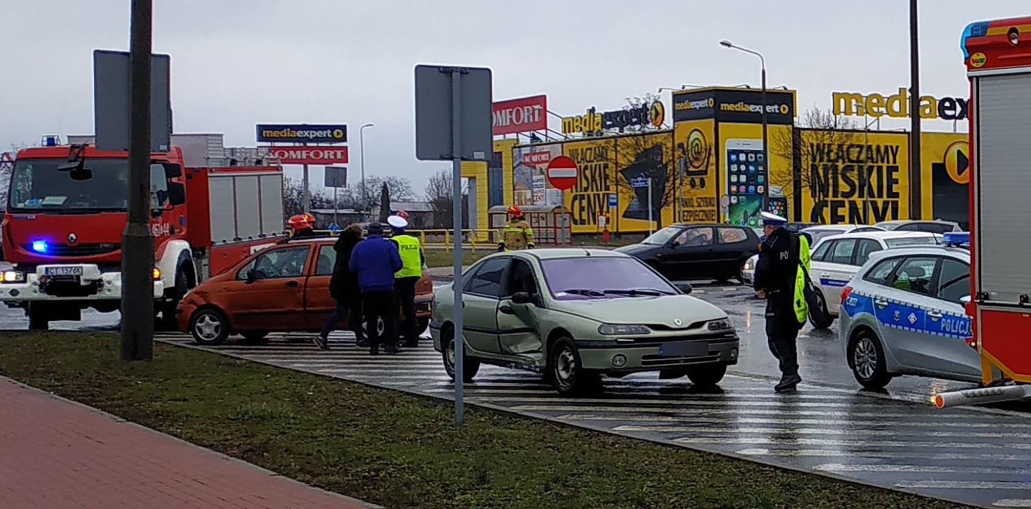 Inowrocław - Znów kraksa na al. Niepodległości