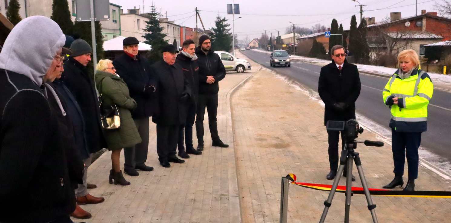Region - W Szarleju pod choinkę dostali nową drogę