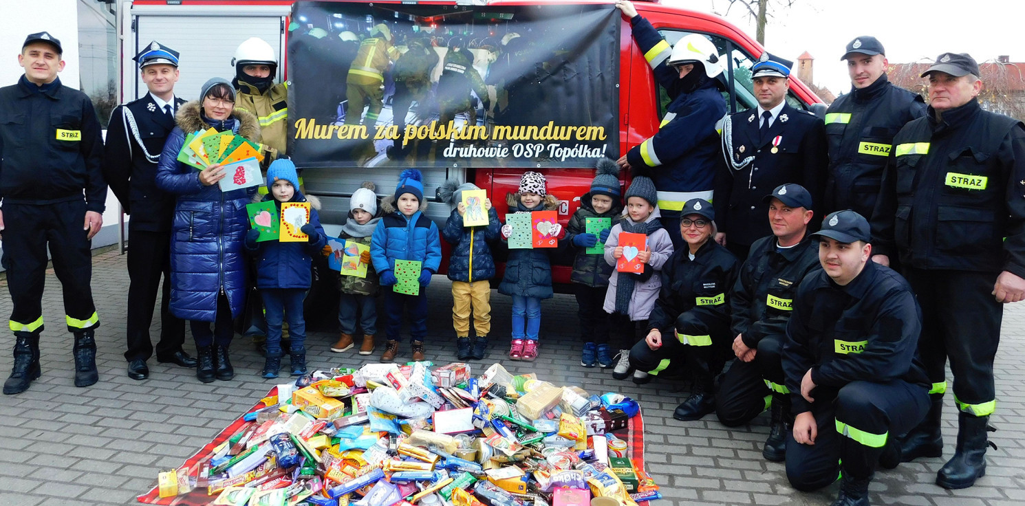 Inowrocław - Okazują wsparcie żołnierzom na różne sposoby